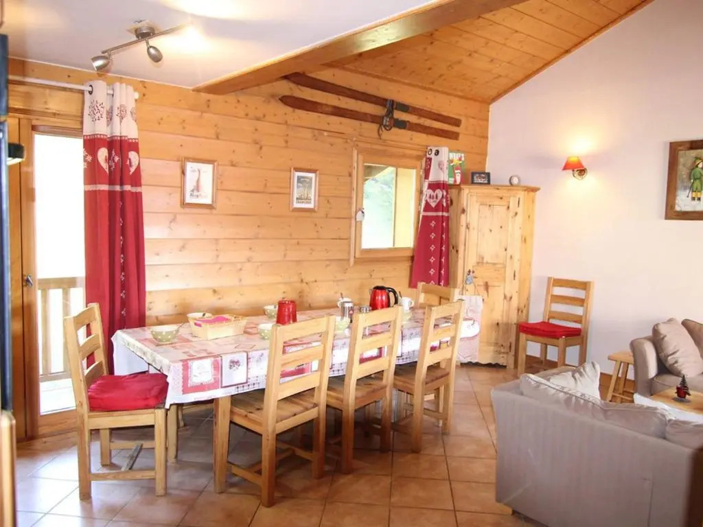 Appartement Villard-sur-Doron, 4 pièces, 8 personnes - FR-1-594-183