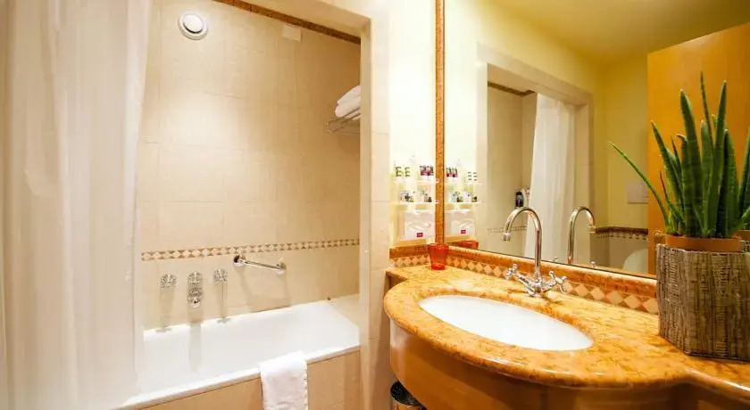 Mercure Siena Degli Ulivi
