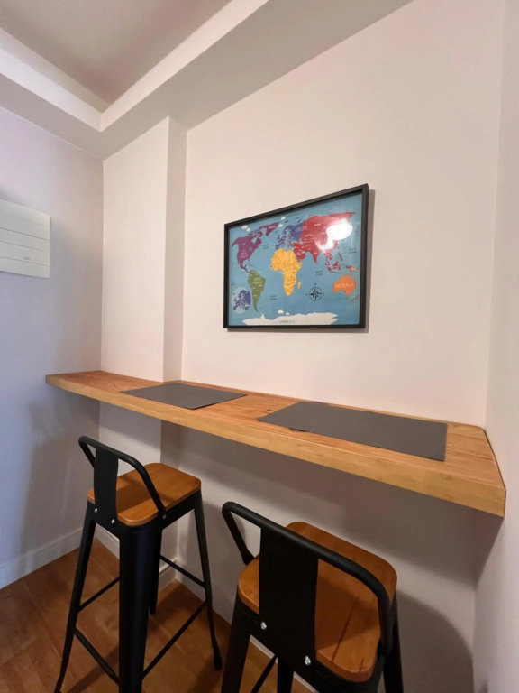 Apartamento Charmoso no posto 5, próximo ao Arpoador e Ipanema