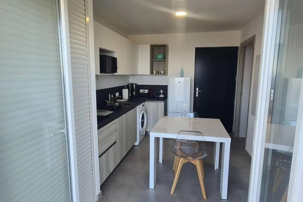Studio au coeur du village de Poretto