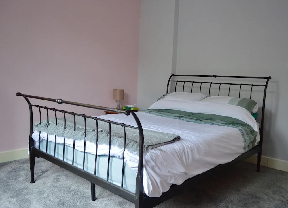 2 Bedroom Apartment in Blackford