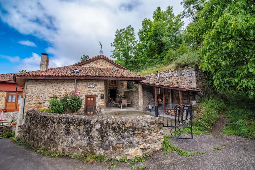 Casa Rural La Carrozal Senda del Oso