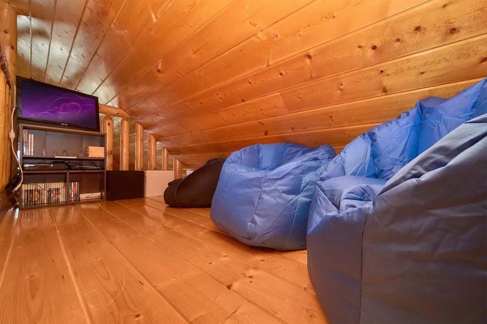 I Can Only Imagine - One Bedroom Cabin