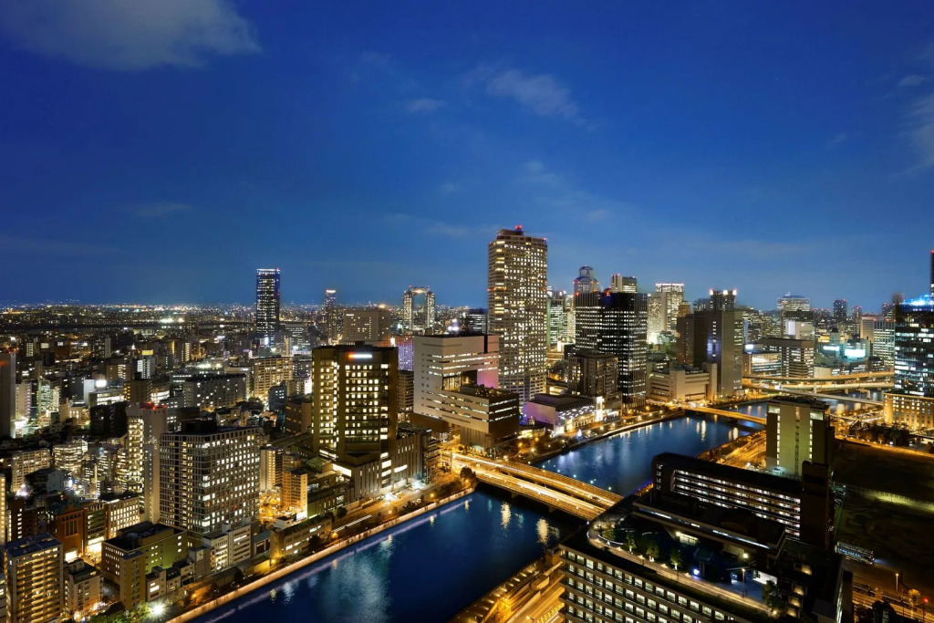 RIHGA Royal Hotel Osaka, Vignette Collection by IHG