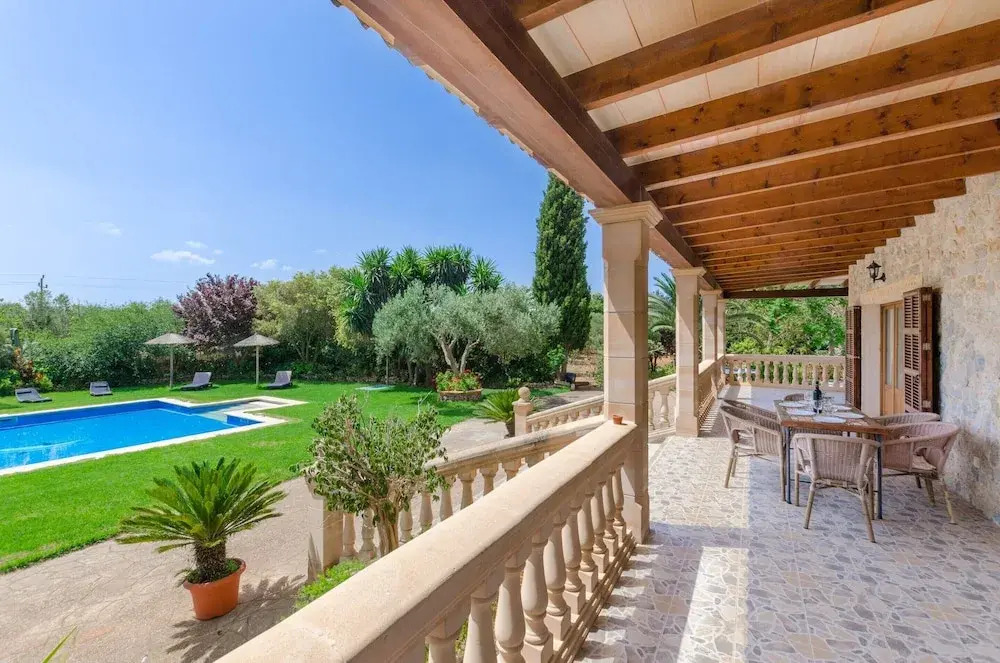 - House In