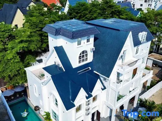 Beihai Yintan 8861 Coastal Resort Hotel