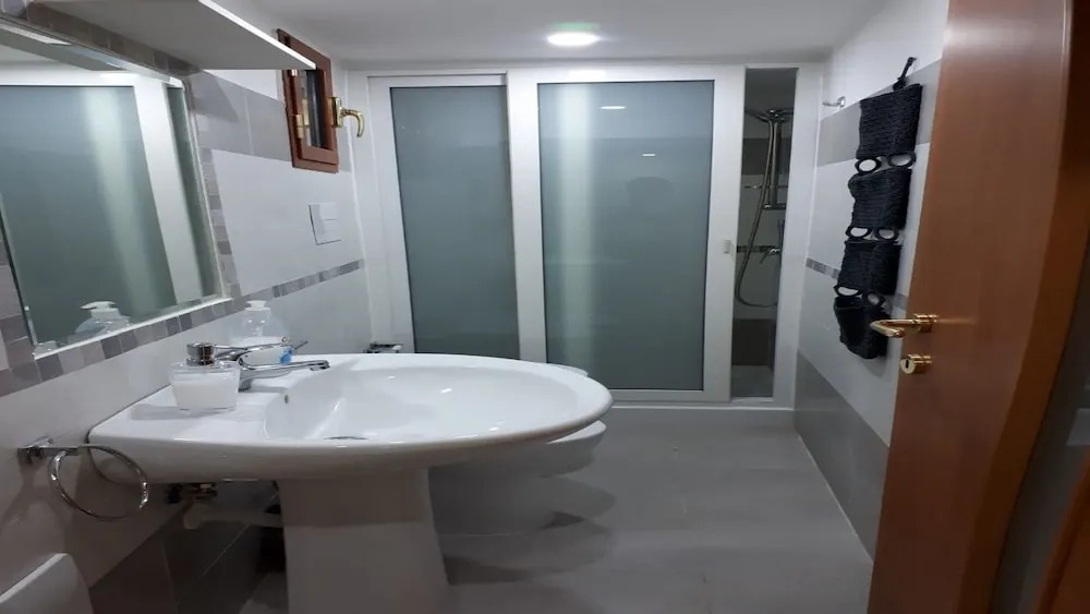 A' casa d'e pazzarelle
