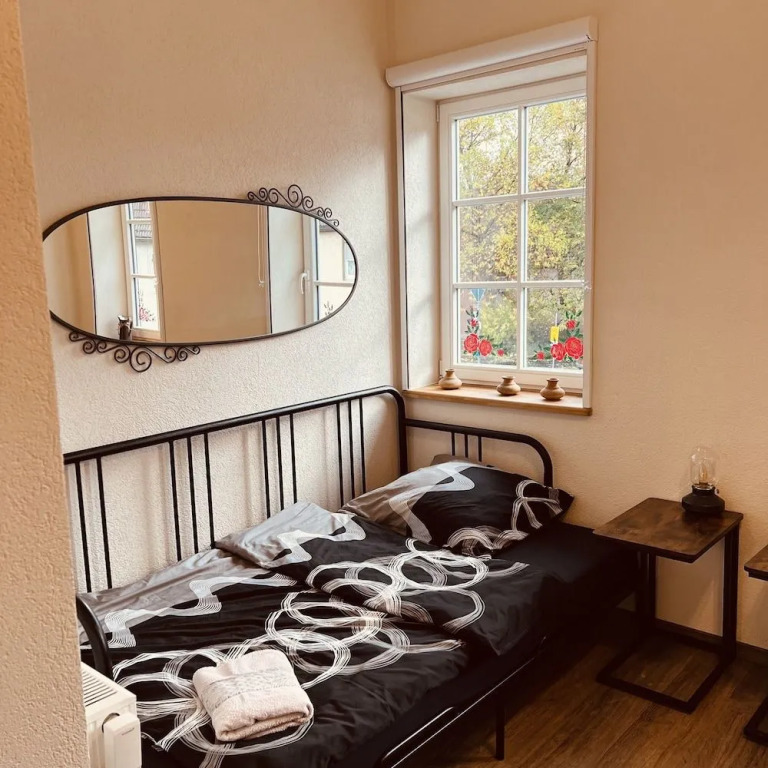 Rose Boardinghouse 24h-7d Self Check-In Automat