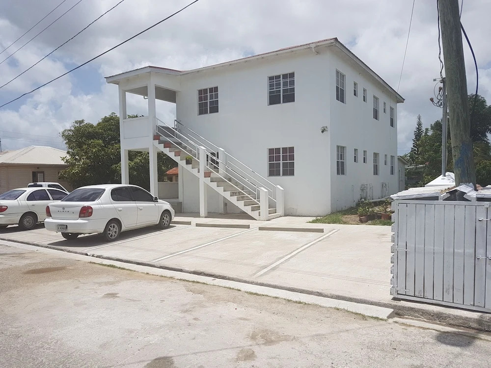 Thomas Apartments