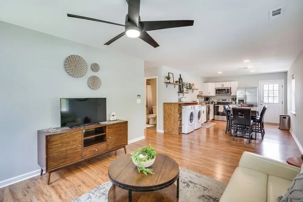 2 Mi to Dtwn Durham: Home Near Universities
