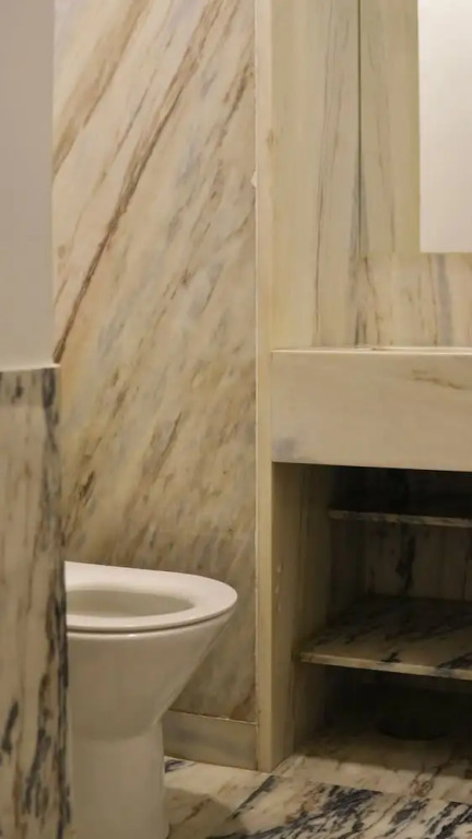 Stylish Apartment Near Timeout Market