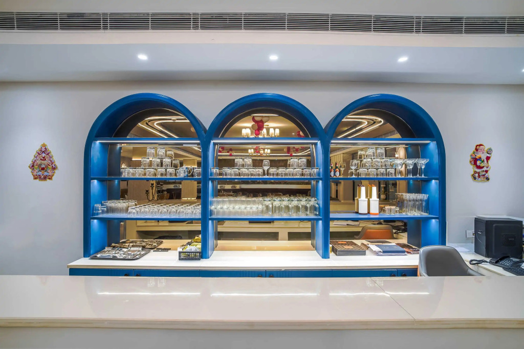 Clubhouse Hotel by CheckIn Chandigarh Mohali