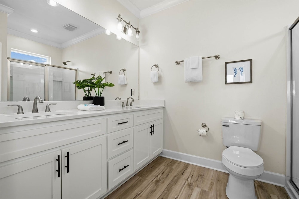 Seas The Day - 2830 Bienville Blvd 5 Bedroom Home
