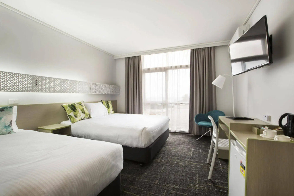 Sandringham Hotel