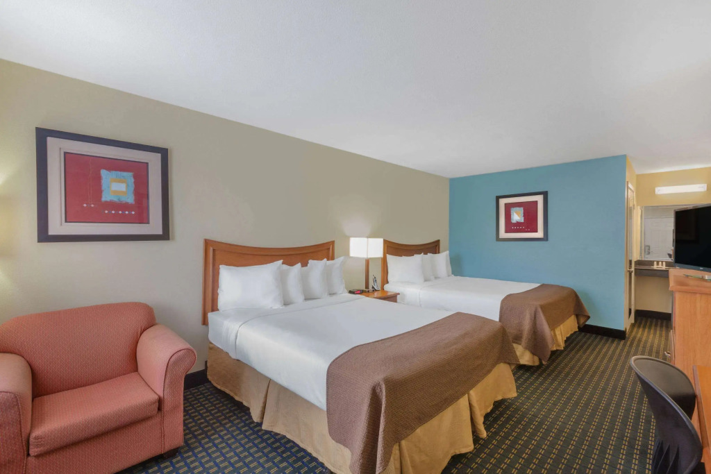 Days Inn by Wyndham Natchitoches
