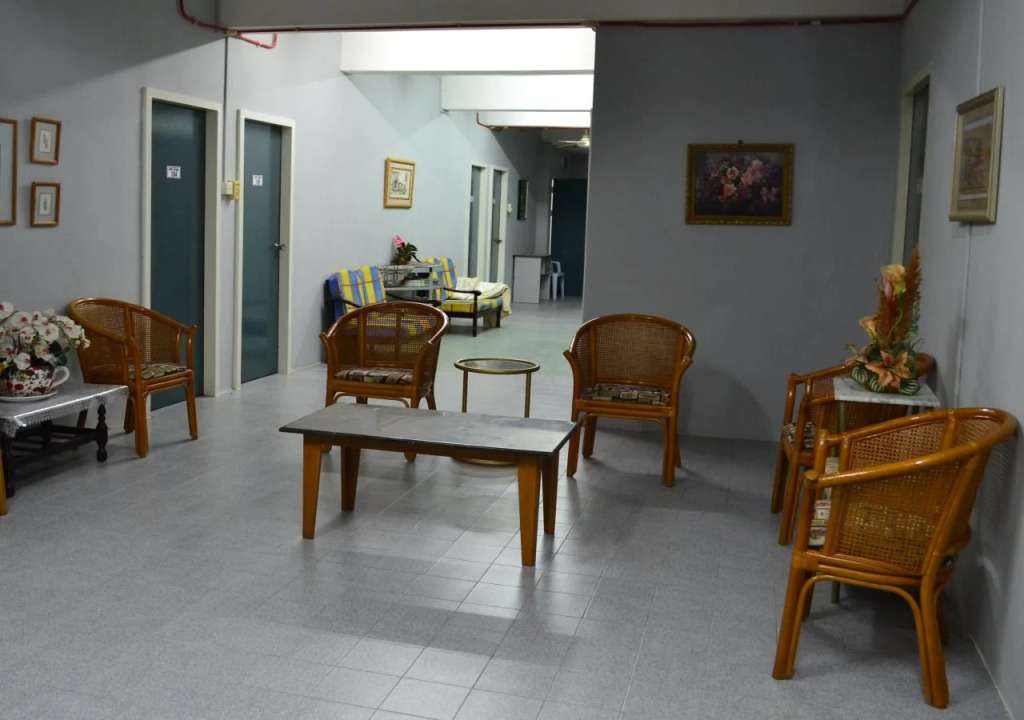Apek Utama Hotel
