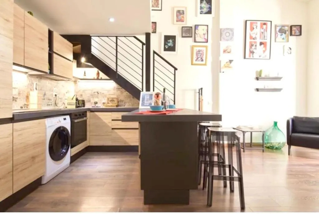2 bedrooms appartement with furnished balcony and wifi at Firenze
