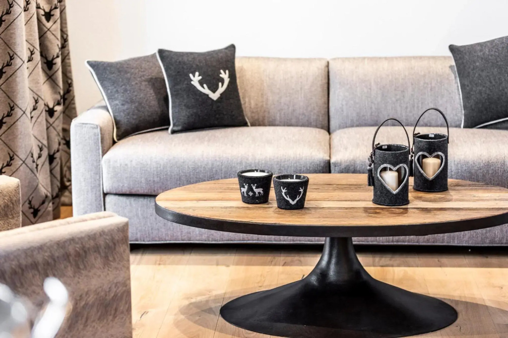 Unique Alpic style apartment in the heart of Davos