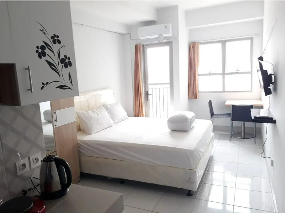 EXPRESS O 91863 Mekarwangi M-square Apartment By Santosa Property