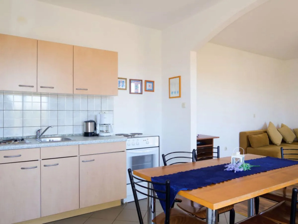 Apartment Dora Spiez 39648