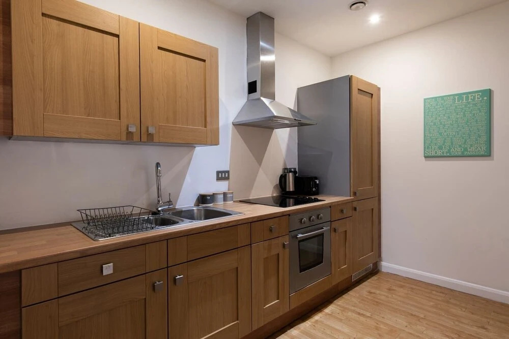 Homey Smart 1 Bed Close To City Centre And Arena