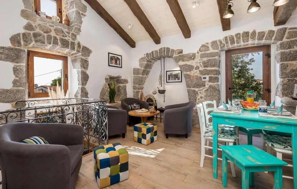 Awesome Home In Kornic