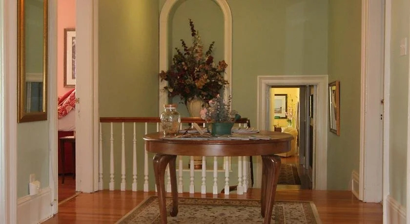 Stonehurst Bed and Breakfast