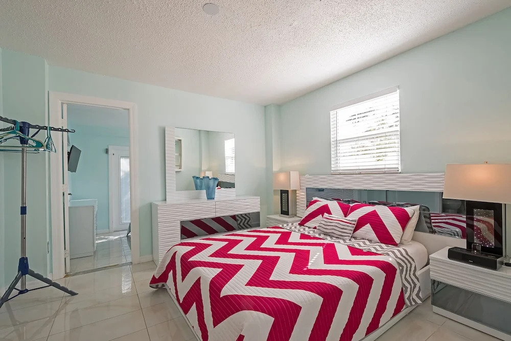 Fairweather Estate #2 - Two Bedroom Apartment