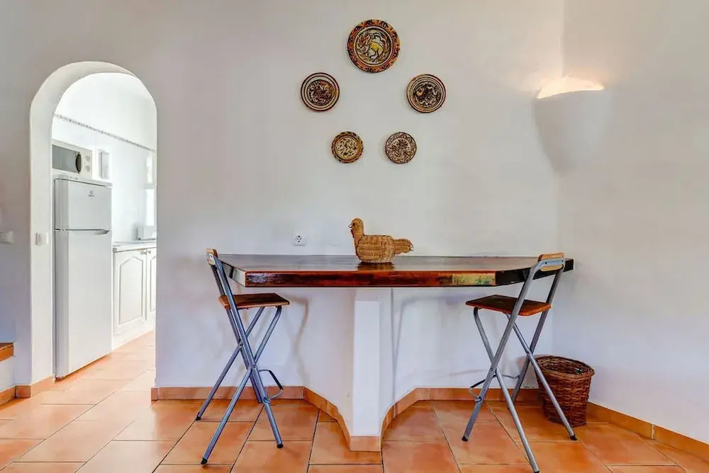 C28 Q P Amazing House Nested in the Heart of Ca