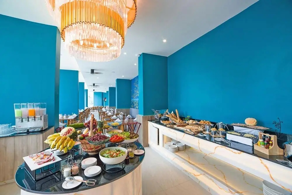Sea view apartment at Oceana by Lofty