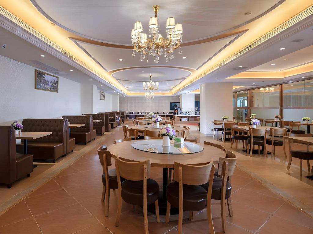 Vienna International Hotel (Guangzhou Baiyun Airport North Station Store)