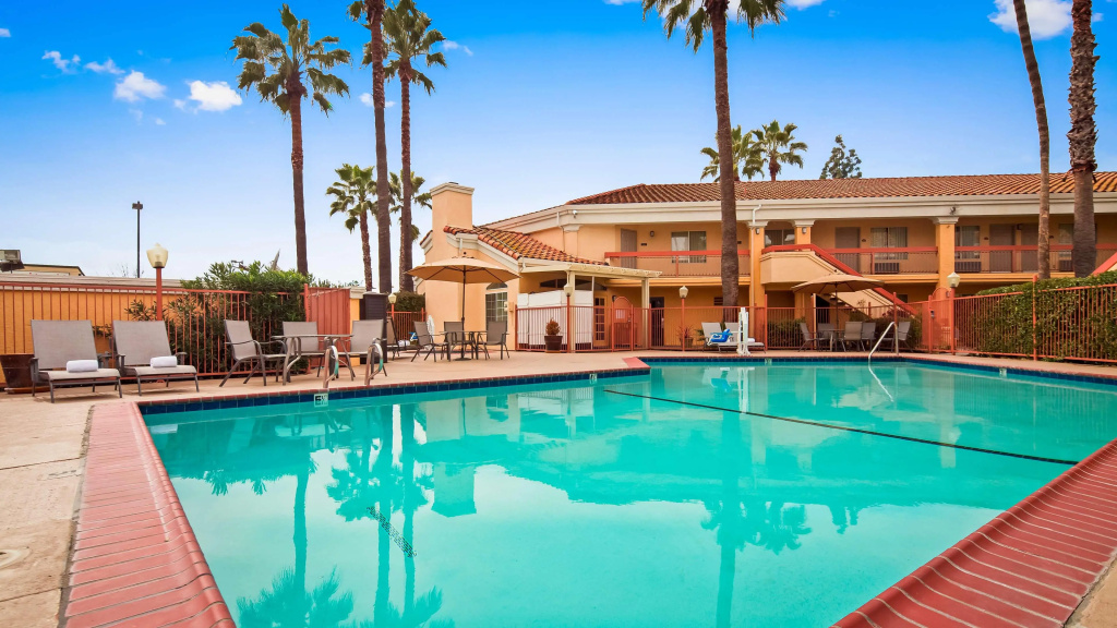 Best Western Palm Court Inn