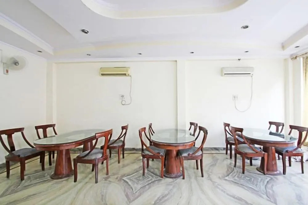 Hotel Saarthi