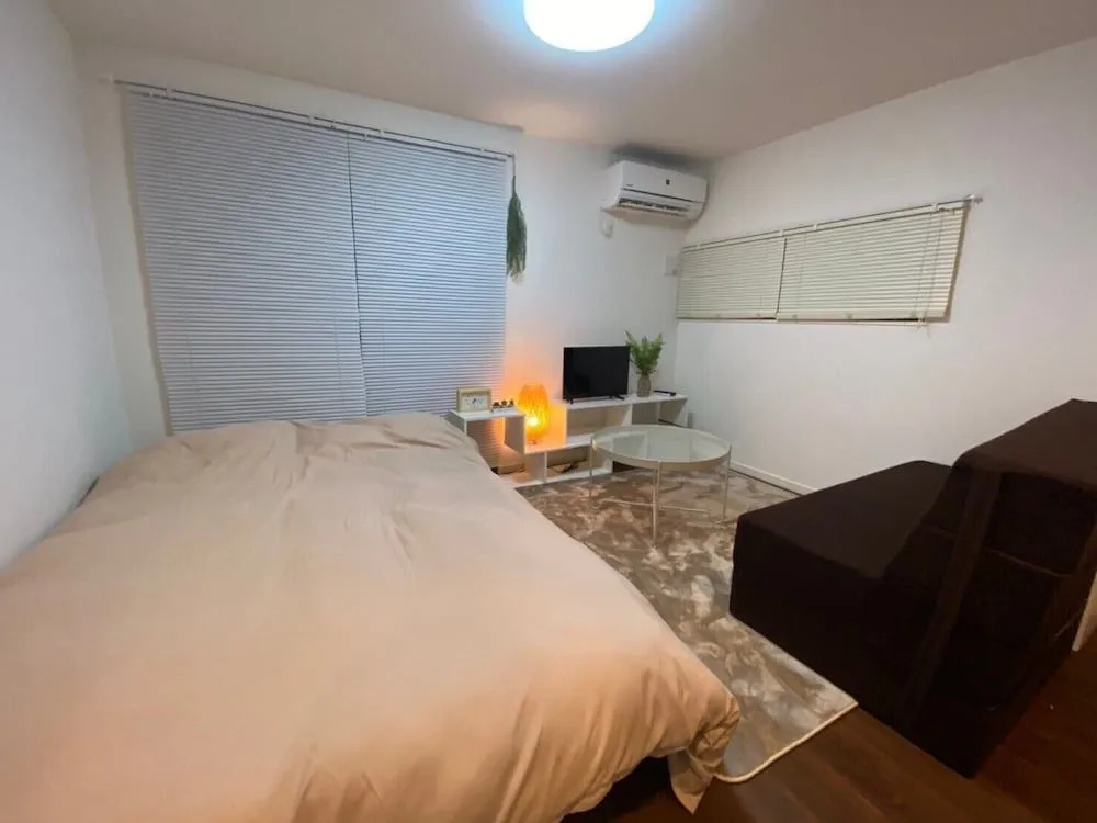 Base Hanegi Apartment by Tranova