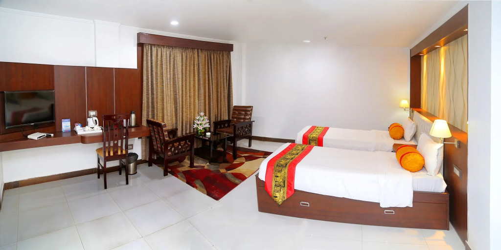 Airport City Hotel
