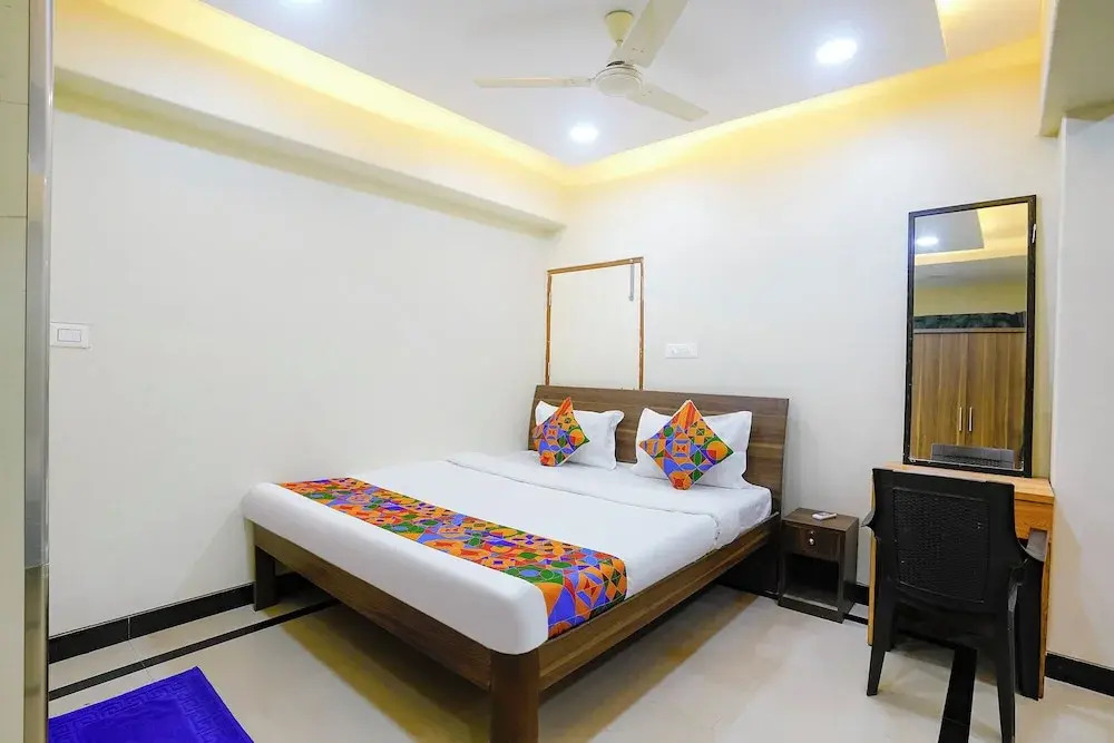 FabHotel Sheen Residences