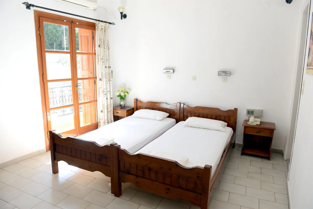 Anthemis Hotel