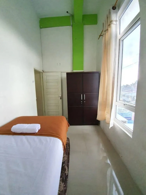 KoolKost Syariah At Medan Johor