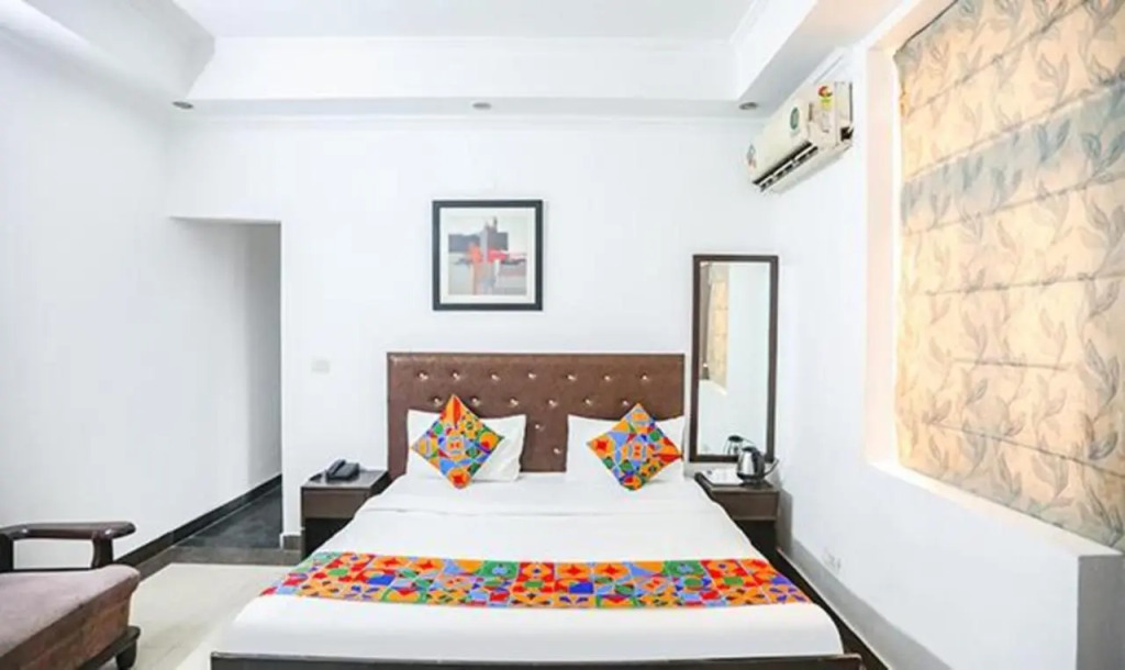FabHotel F9 H Block Sector 51