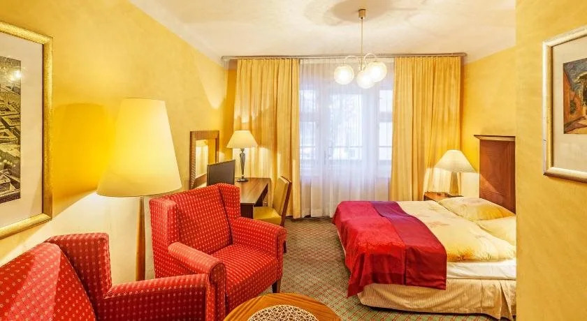 Hotel Grand