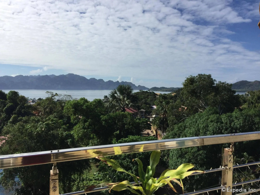 Micasa Lodge Palawan
