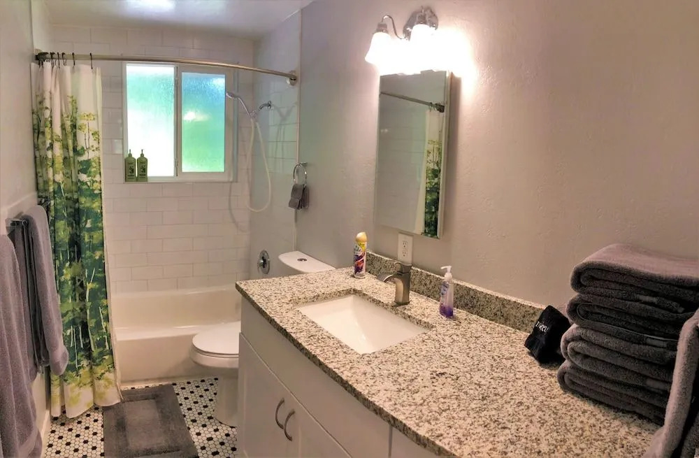 Millcreek 7 Bedroom Home by RedAwning