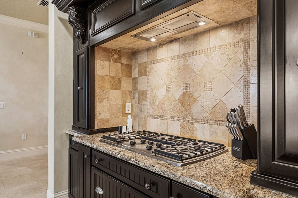 7811 Palmilla Court