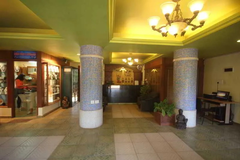 Sodder's Svelton Manor Hotel