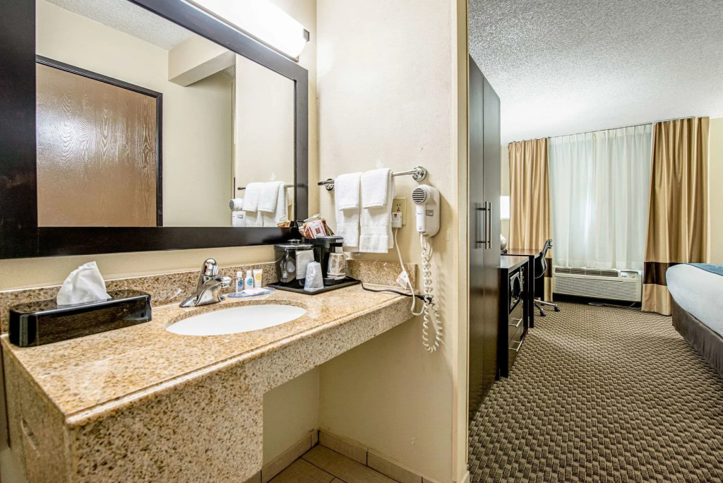 Spark by Hilton Matteson Chicago I 57