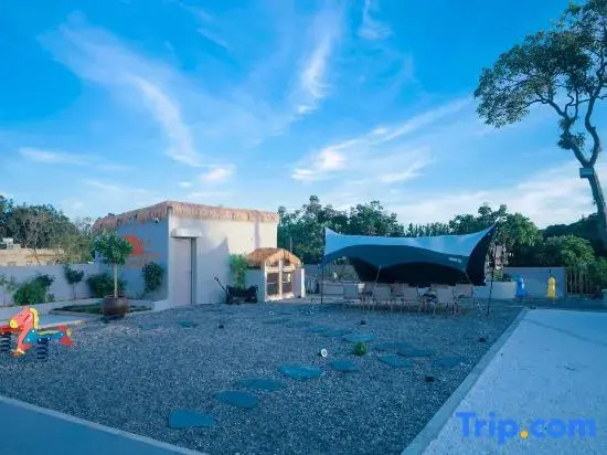 Zhenshan Linghai Hillowav Homestay (Tannan Bay Beach)