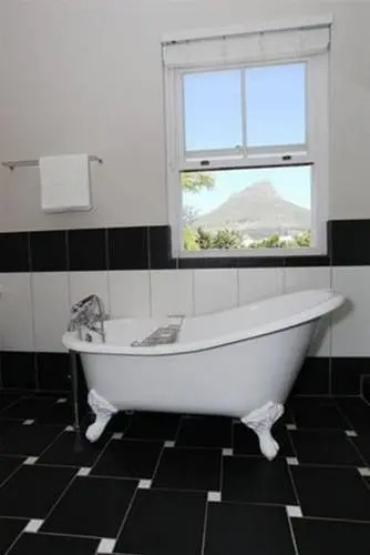 Conifer Cape Guesthouse