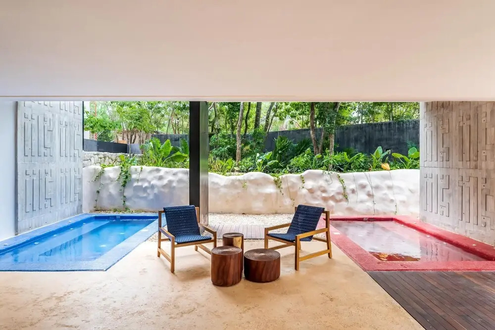 Penthouse With Balcony by Iik Tulum