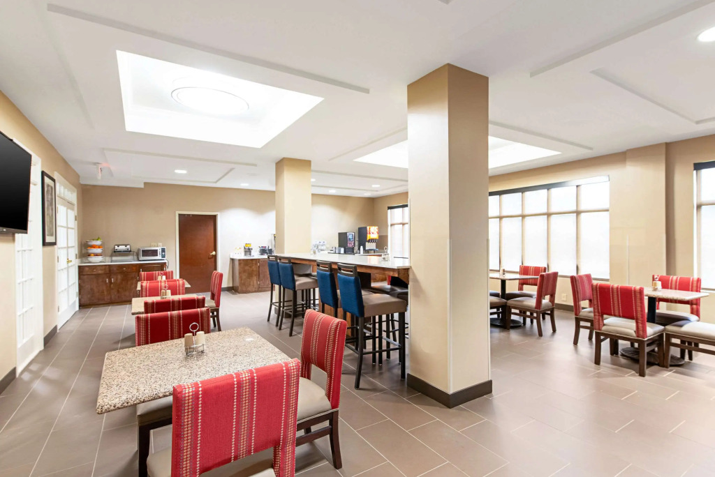 Comfort Inn & Suites Pine Bluff