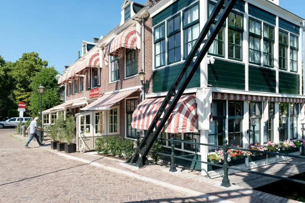 Hof van Holland Hotel